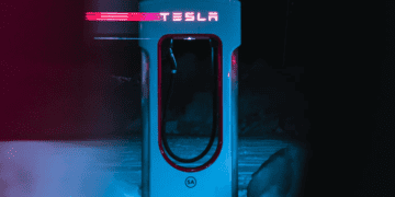 Tesla stopt met bitcoin (BTC) als betaalmiddel, markt ...