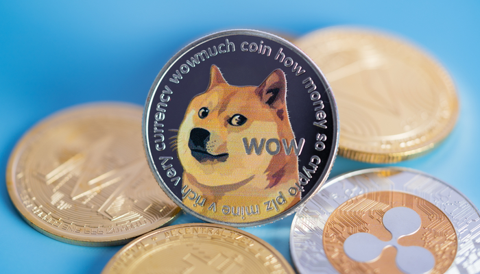 DOGE stijgt met maar liefst 32%, ETH, XRP, ADA ook flink in de plus