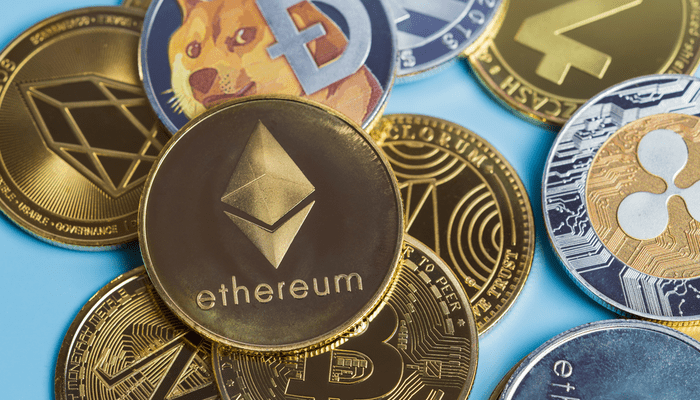 Ethereum doorbreekt weerstand, dogecoin stijgt het hardst, waves keldert