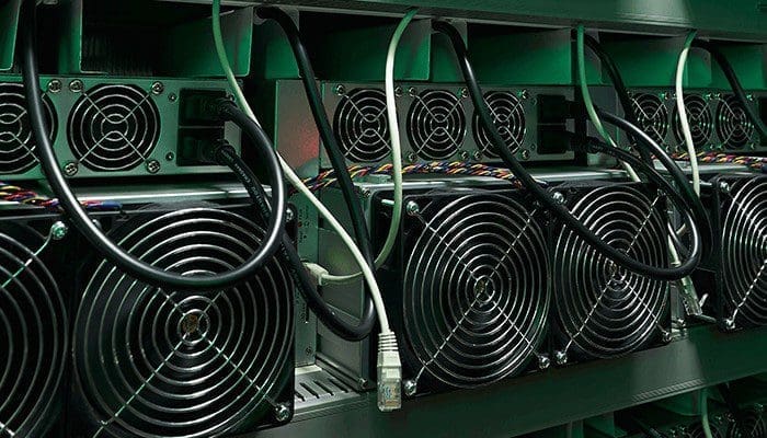 Bitcoin-miner Riot verdiende geld door te stoppen tijdens hittegolf