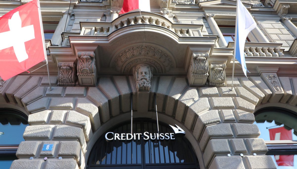 Cardano oprichter mocht geen rekening openen bij Credit Suisse