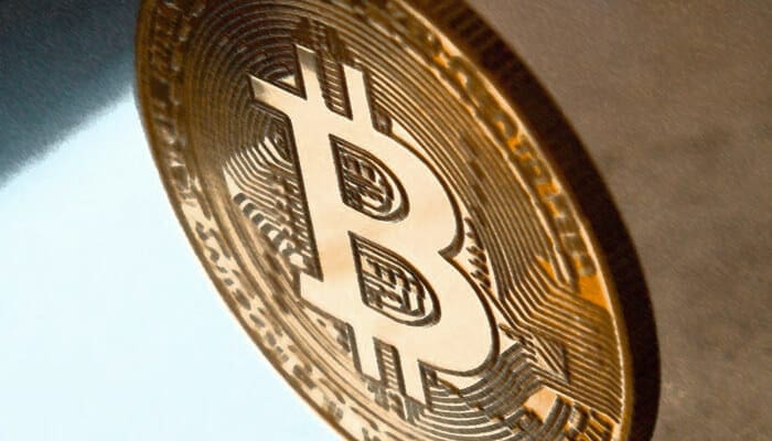 Bitcoin_BTC_komt_weer_boven_de_6500_dollar_uit_ook_voor_altcoins_begint_november_goed