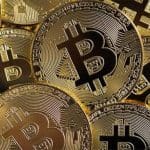 Bitcoin (BTC) breekt volgende horde maar stuit op resistance vlak onder $11.000
