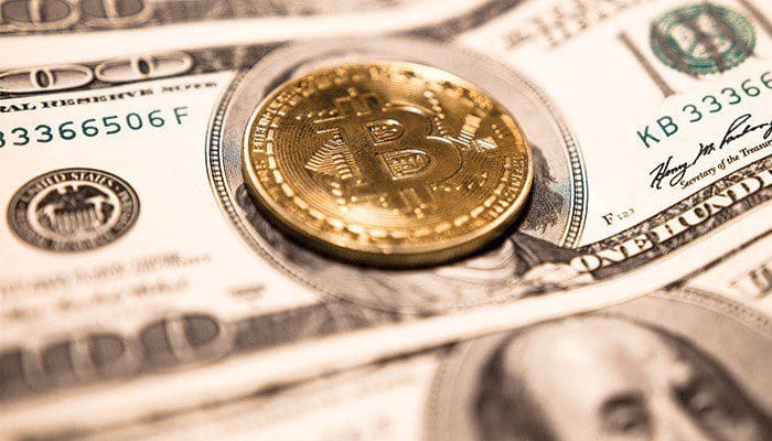 Twee bullish patronen signaleren mogelijke stijging bitcoin (BTC)