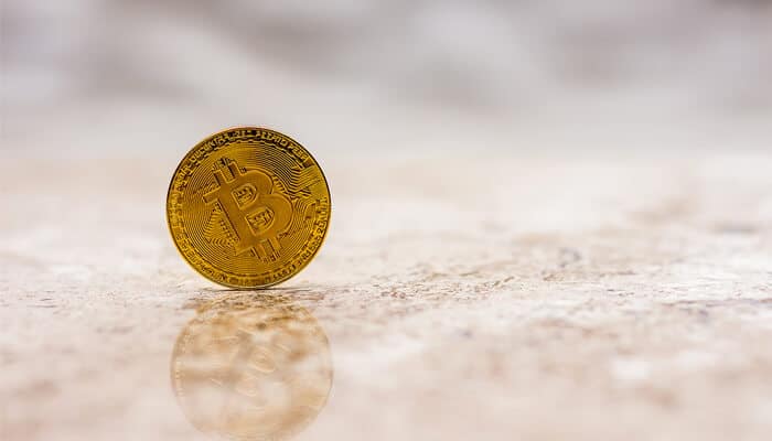 bitcoin_vecht_zich_naar_de_4000_dollar_toe_analisten_verwachten_meer