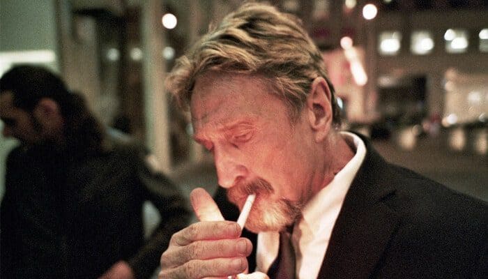 john_mcafee_gaat_het_gevecht_met_de_amerikaanse_belastingdienst_aan