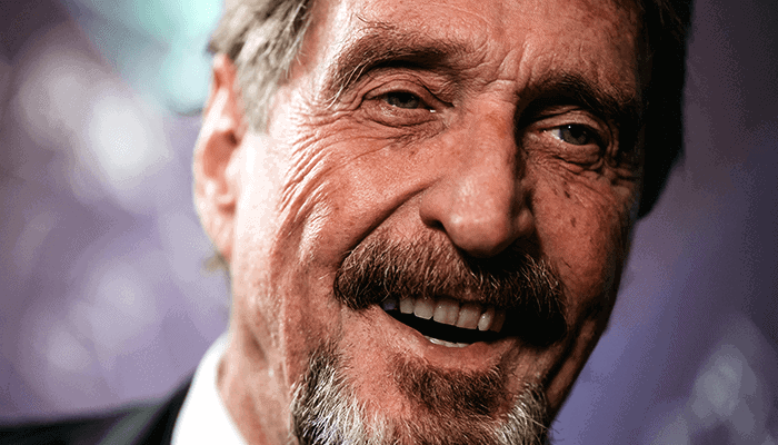 Verdien bitcoin met John McAfee’s nieuwe quiz app