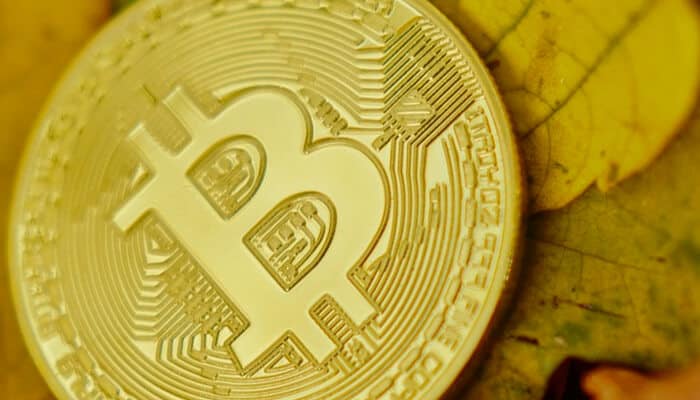 volatiliteit_bitcoin_BTC_ook_op_de_termijnmarkten_nog_nooit_zo_laag_geweest-1