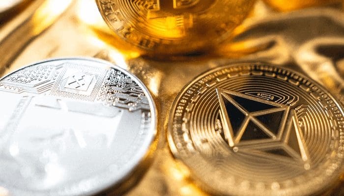 Altcoins vangen klappen, ethereum en XRP zakken flink