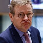 Voormalig minister van Financiën België wil crypto verbod