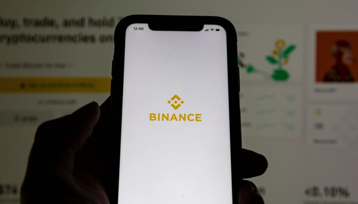 Grote crypto exchanges Binance en Coinbase halen fel uit na aanklacht