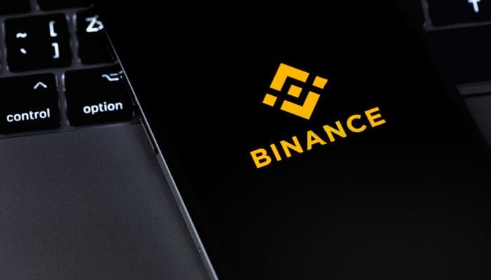 ¿Peligro? Retiradas de Binance se disparan tras la acusación de la SEC