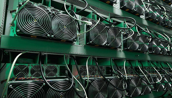 Publieke bitcoin miners willen fors groeien tegen eind 2022