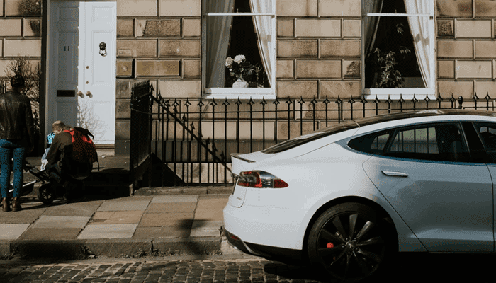 Bitcoin_BTC_in_de_Tesla_Koers_versnelt_naar_nieuw_prijsrecord Bitcoin (BTC) in de Tesla: Koers versnelt naar nieuw prijsrecord!