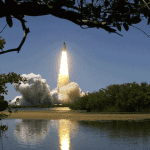 Bitcoin (BTC) ketst af bij weerstand, dogecoin (DOGE) weer de lucht ingeschoten door Elon Musk
