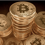Bitcoin (BTC) kietelt de $10.000, monero (XRM) bijna 10% in de plus