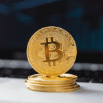 Bitcoin (BTC) koers stijgt in eerste uren van het nieuwe jaar naar een nieuw prijs record!