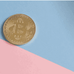 Bitcoin (BTC) koers nog altijd binnen opwaartse driehoek, litecoin (LTC) de enige top 10 stijger