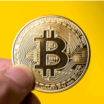 Bitcoin (BTC) stijgt binnen 24 uur $600 in waarde, ethereum (ETH) ruim 15 procent in de plus