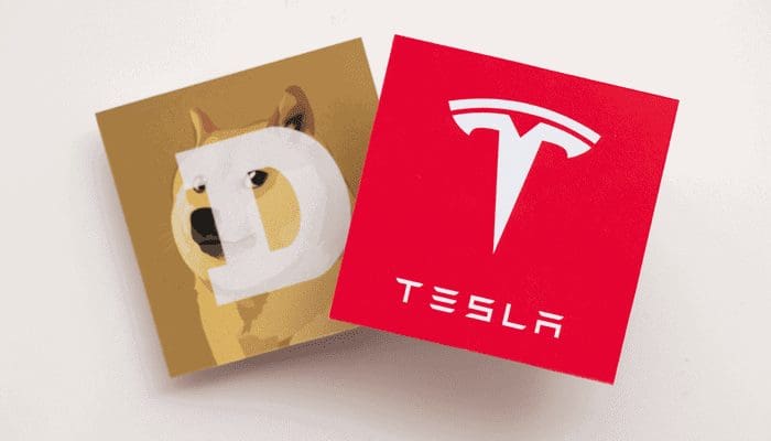 Dogecoin koers schiet ervandoor na ontdekking in code Tesla website
