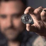 Bitcoin_(BTC)_ter_waarde_van_meer_dan_een_miljard_dollar_stroomt_weg_van_exchange,_is_dit_institutionele_FOMO