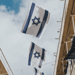 Israël richt pijlen op bitcoin (BTC) en dogecoin (DOGE) van Hamas