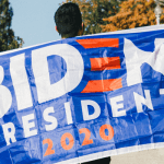 Joe Biden gaat achter bitcoin (BTC) aan, koers dipt maar nieuwe grote crash blijft uit