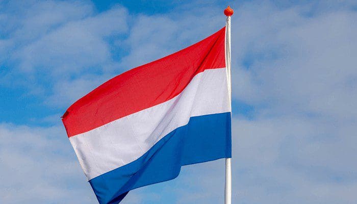 Nederlanders-bitcoin Bitcoin verliest vertrouwen van Nederlands