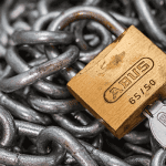 PAID_network_koers_keldert_na_kwetsbaarheid_meer_dan_150_miljoen_dollar_gestolen_en_verkocht_op_uniswap