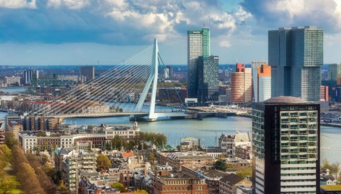 Werknemer van het Nederlandse LiteBit steelt 152.000 euro van klanten