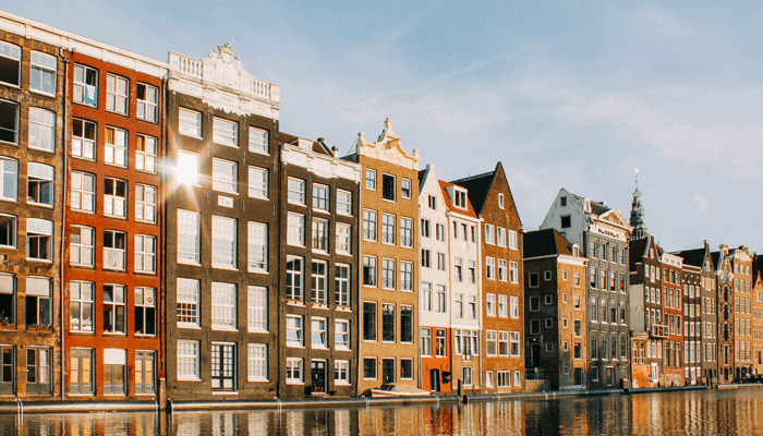 Reeks Bitcoin en Ethereum producten worden genoteerd op Euronext beurzen Amsterdam & Parijs