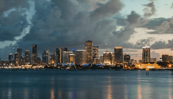 Ruim 50.000 aanwezigen verwacht op Bitcoin (BTC) event in Miami met onder andere Tony Hawk als gast