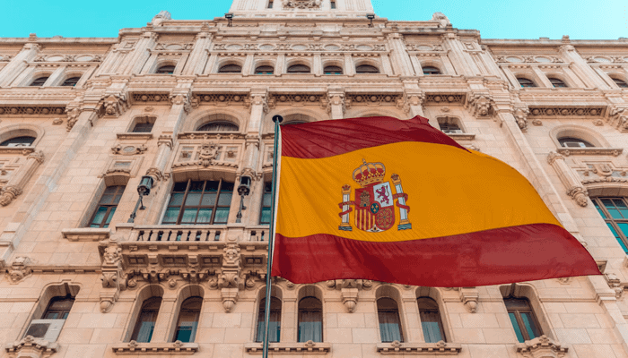 Spaanse_banken_maken_zich_klaar_om_diensten_aan_te_bieden_voor_crypto_als_bitcoin_maar_er_is_onduidelijkheid Spaanse banken maken zich klaar om diensten aan te bieden voor crypto als bitcoin, maar er is onduidelijkheid