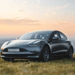 Tesla heeft meer met bitcoin (BTC) verdiend dan met de verkoop van elektrische auto's in 2020