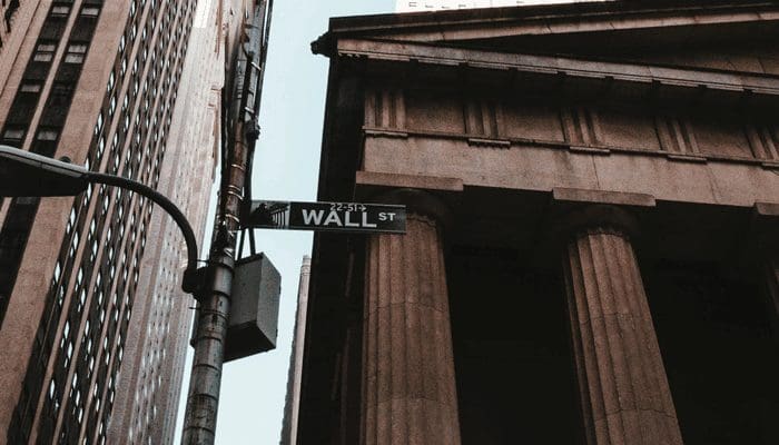 Wall Street legende investeert bijna $50 miljoen in bitcoin (BTC)