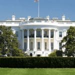 Het Witte Huis opent het vuur op crypto in nieuw rapport