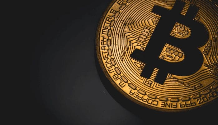 Bitcoin koers dipt weer, angst nog altijd zeer groot op crypto-markt