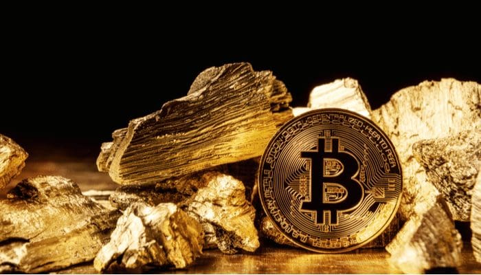 bitcoin-goud-munt Bitcoin correlatie goud ’t laagst in 7 maanden, aantal HODL’ers naar ATH