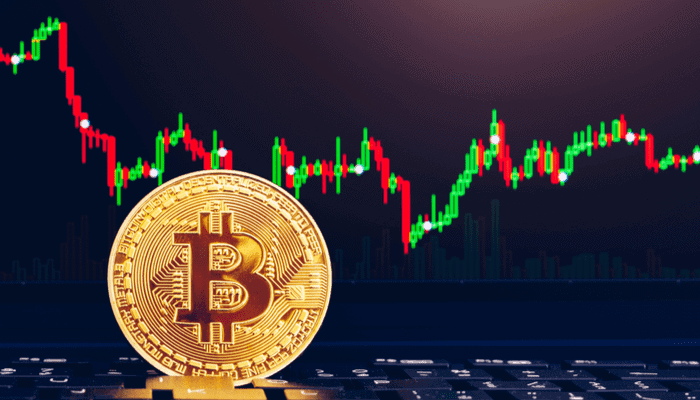 Bitcoin koers consolideert, volgt eerst uitbraak of pullback?