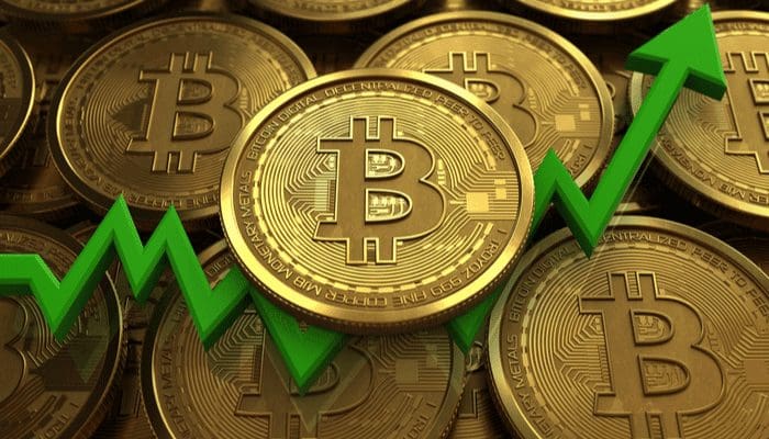 Bitcoin koers maakt snelste stijging sinds februari 2021