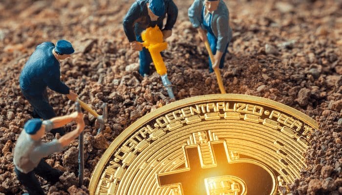 Bitcoin miner winstgevend, het addertje? Legaal is het niet
