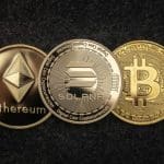 Altcoins lopen achter op bitcoin, toch stijgen solana en deze munten