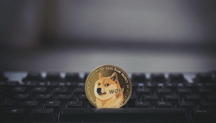 Ethereum oprichter gaat Dogecoin helpen bij overstap naar proof-of-stake