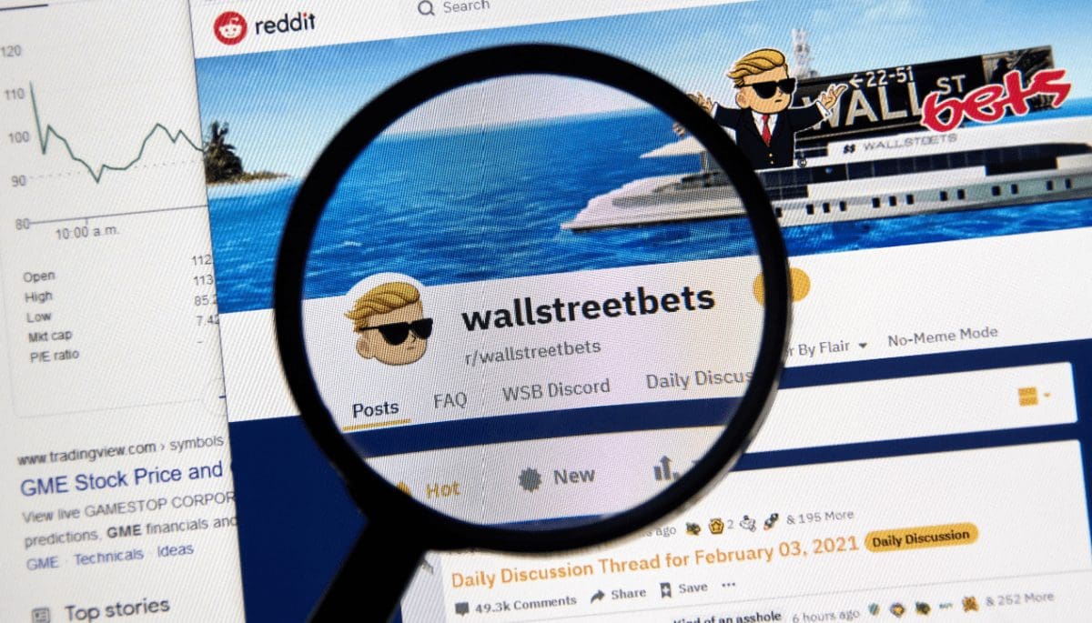 Reddit moderator belazert WSB memecoin beleggers: koers zakt 90%