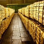 Goud staven in een kluis