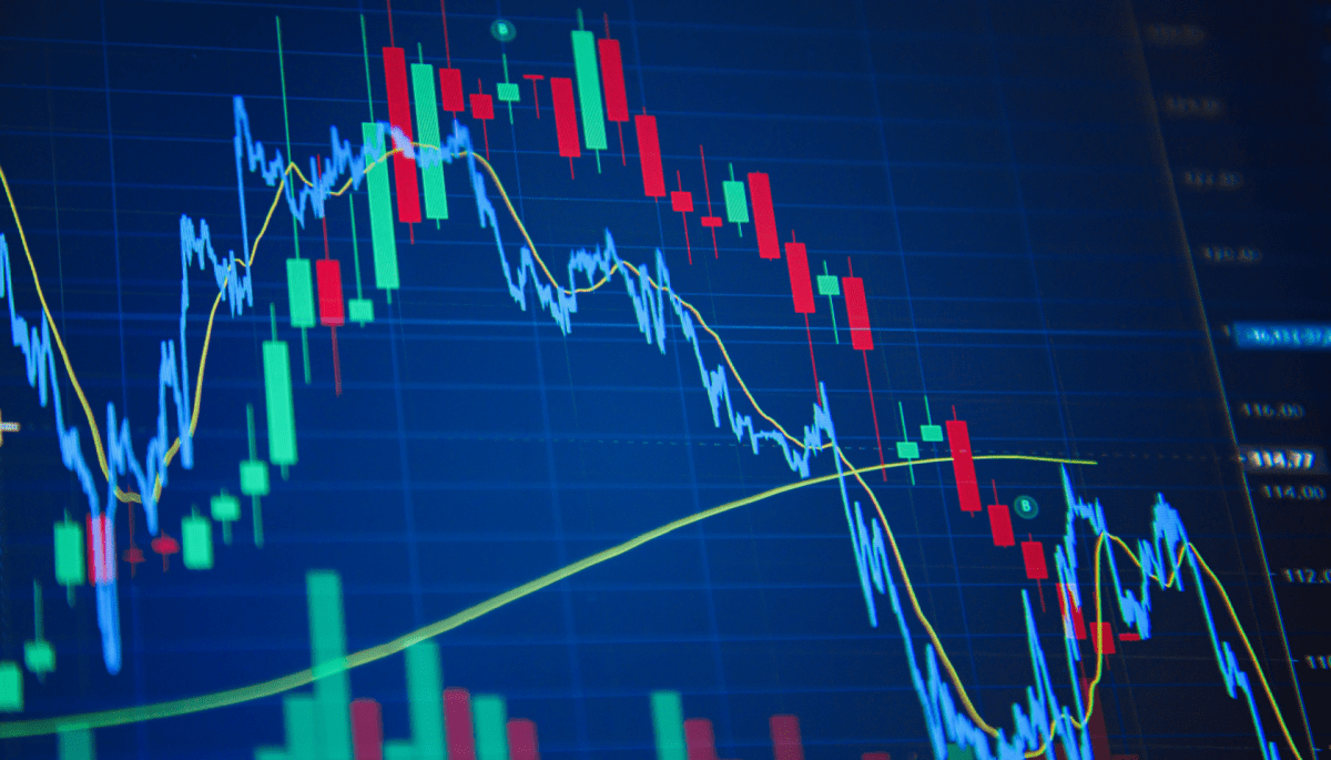 Ethereum (ETH) zakt naar cruciale zone, klaar voor krachtige stijging