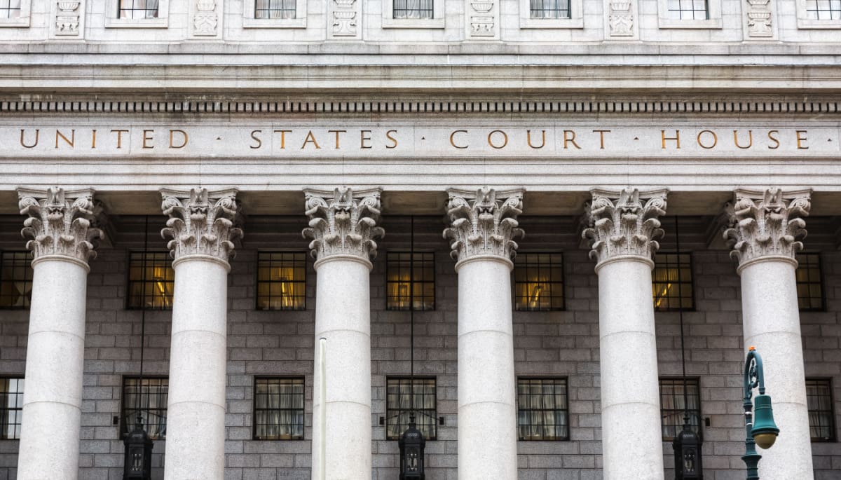 crypto-rechtszaak-bitcoin-etf-winst Grote winst in bitcoin rechtszaak, maar crypto onder vuur door oorlog