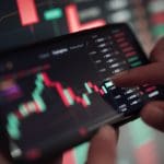 Bitcoin onder druk: whale zet €338 miljoen in op koersdaling