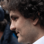 Baas van gevallen cryptobeurs FTX eist nieuwe zaak door 'vals bewijs'