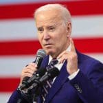 AI crypto koersen crashen na actie van President Biden